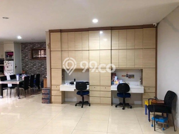 Rumah Mewah Dijual LT 238m2 di Cimahi Utara, Cimahi Rumah Mewah Dijual LT 238m2 di Cimahi Utara, Cimahi