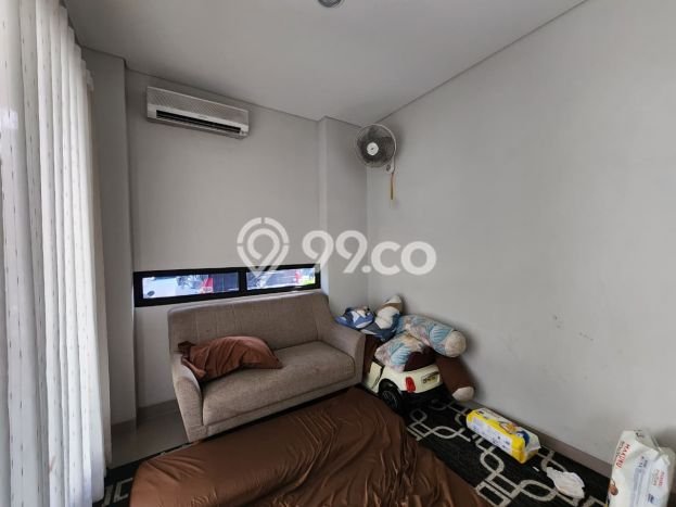 Rumah Elit LB 104m2 Siap Pakai Desain Elegan di Gede Bage, Bandung Rumah Elit LB 104m2 Siap Pakai Desain Elegan di Gede Bage, Bandung