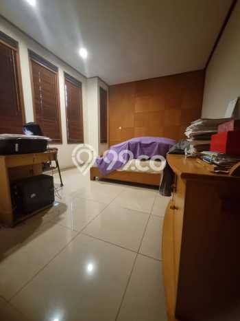 Rumah Mewah LB 400m2 Siap Pakai Desain Elegan di Bandung Kota, Bandung Rumah Mewah LB 400m2 Siap Pakai Desain Elegan di Bandung Kota, Bandung