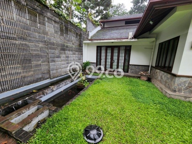 For Sale Rumah Mewah Exclusive di Cidadap, Bandung For Sale Rumah Mewah Exclusive di Cidadap, Bandung