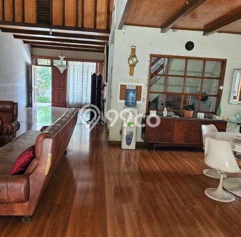 Rumah Luxury Modern Siap Huni di Setra Sari Bandung Rumah Luxury Modern Siap Huni di Setra Sari Bandung
