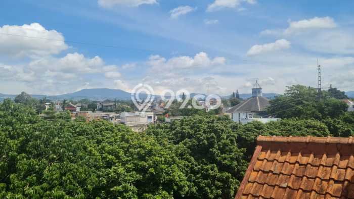 Ruko Bagus LT 150m2 LB 600m2 Dijual di Setra Sari Bandung Ruko Bagus LT 150m2 LB 600m2 Dijual di Setra Sari Bandung