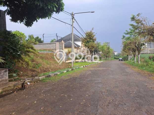 Tanah Kavling Dijual di Setiabudi, Bandung dengan Luas Tanah 220m2 Tanah Kavling Dijual di Setiabudi, Bandung dengan Luas Tanah 220m2
