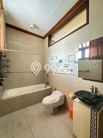 DIJUAL CEPAT! Rumah Pajajaran, Bandung, Luas 246m² Bangunan 190m² DIJUAL CEPAT! Rumah Pajajaran, Bandung, Luas 246m² Bangunan 190m²
