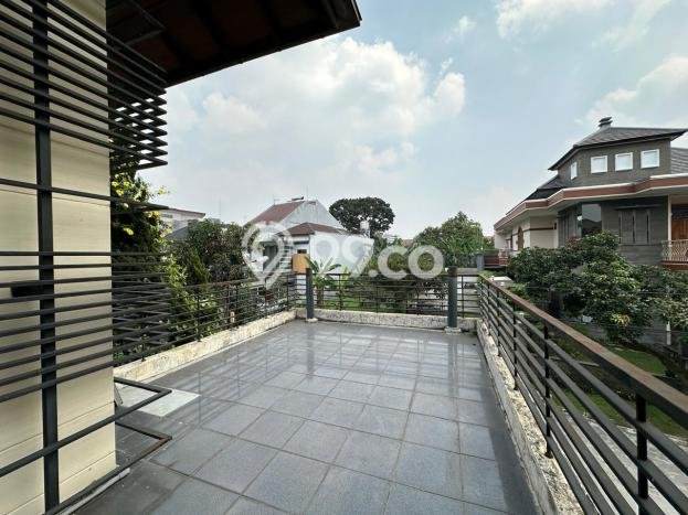 DIJUAL CEPAT! Rumah Pajajaran, Bandung, Luas 246m² Bangunan 190m² DIJUAL CEPAT! Rumah Pajajaran, Bandung, Luas 246m² Bangunan 190m²