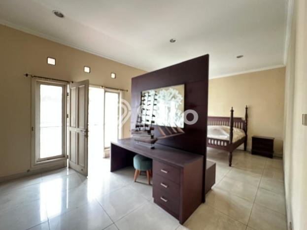 Jual Rumah Luas Elegan Dengan View Eksklusif di Bandung Barat, Bandung Jual Rumah Luas Elegan Dengan View Eksklusif di Bandung Barat, Bandung