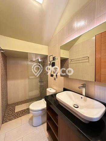 DIJUAL CEPAT! Rumah Pajajaran, Bandung, Luas 246m² Bangunan 190m² DIJUAL CEPAT! Rumah Pajajaran, Bandung, Luas 246m² Bangunan 190m²