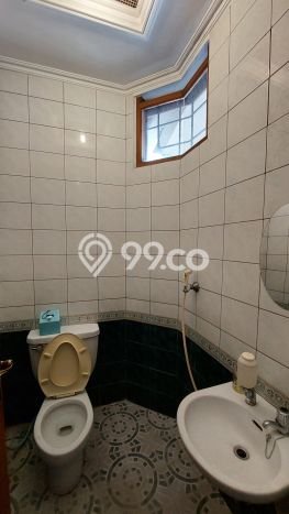 Rumah Mewah LT 495m2m² Dekat Pusat Kota di , Bandung Rumah Mewah LT 495m2m² Dekat Pusat Kota di , Bandung