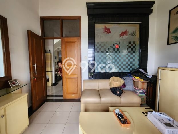 For Sale! Premium House LT 300m2 Desain Elegan di Singgasana For Sale! Premium House LT 300m2 Desain Elegan di Singgasana
