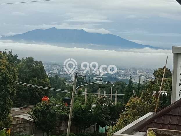 Rumah Mewah Siap Huni LT 361m2 di Cidadap, Bandung Rumah Mewah Siap Huni LT 361m2 di Cidadap, Bandung