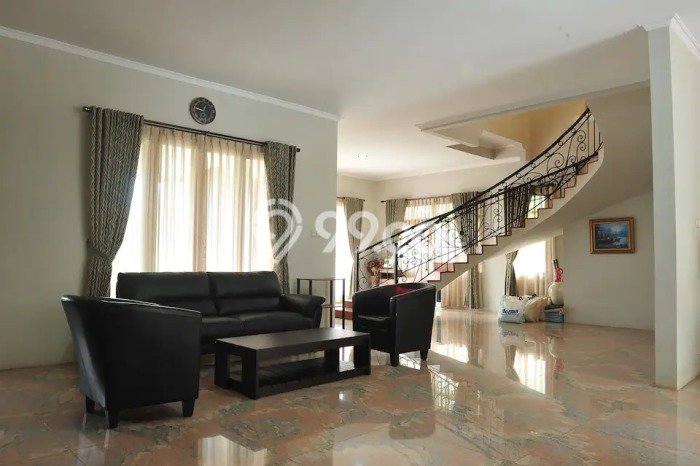 For Sale Vila di , Ukuran 608m2m², Lingkungan Nyaman For Sale Vila di , Ukuran 608m2m², Lingkungan Nyaman