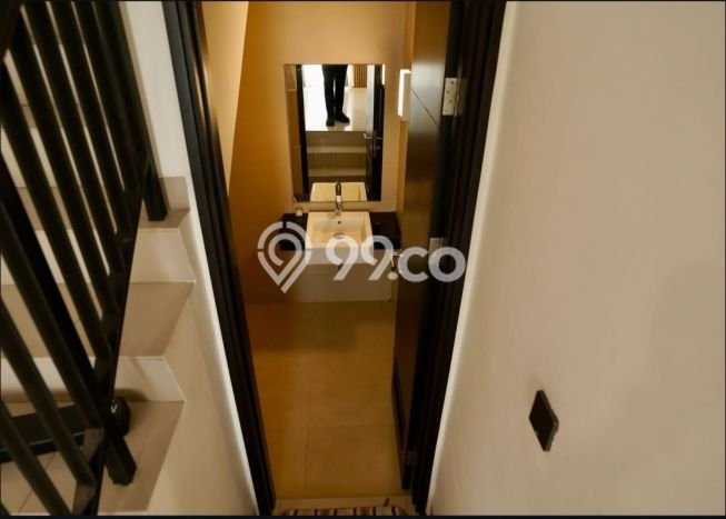 Rumah Elit Modern Tanpa Renovasi di Pantai Indah Kapuk 2 Jakarta Utara Rumah Elit Modern Tanpa Renovasi di Pantai Indah Kapuk 2 Jakarta Utara