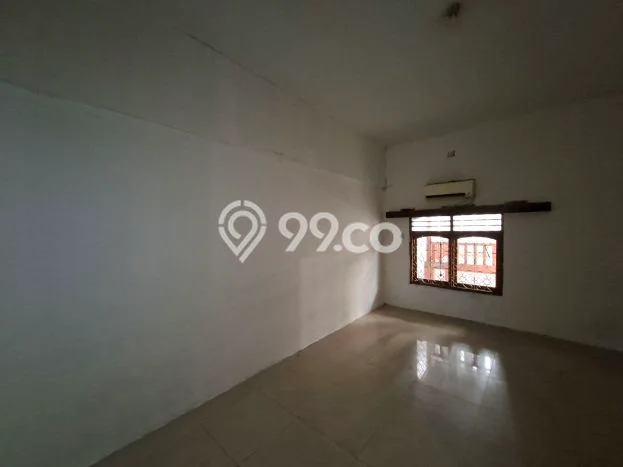 Disewakan! Rumah 3 Kamar Tidur &
3 Kamar Mandi di Muara Karang, Jakarta Utara Disewakan! Rumah 3 Kamar Tidur &
3 Kamar Mandi di Muara Karang, Jakarta Utara