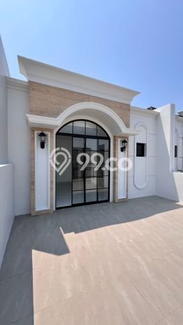 Rumah di Pantai Indah Kapuk 2, 3 KM, Dekat Rumah Sakit, Luas 120m2m² Bangunan 179m2m² Rumah di Pantai Indah Kapuk 2, 3 KM, Dekat Rumah Sakit, Luas 120m2m² Bangunan 179m2m²