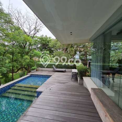 Jual Rumah Luas Elegan Dengan View Eksklusif di Pantai Indah Kapuk, Jakarta Utara Jual Rumah Luas Elegan Dengan View Eksklusif di Pantai Indah Kapuk, Jakarta Utara