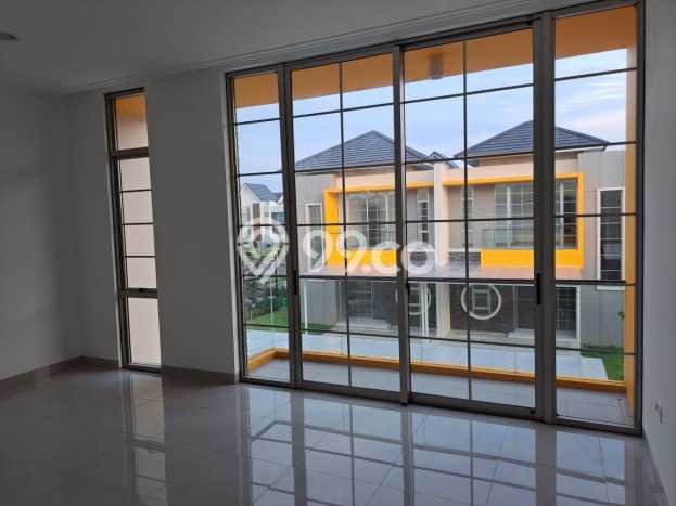 Rumah Disewakan Jakarta Utara LT 120m2 LB 150m2 Kawasan Pantai Indah Kapuk 2 Rumah Disewakan Jakarta Utara LT 120m2 LB 150m2 Kawasan Pantai Indah Kapuk 2
