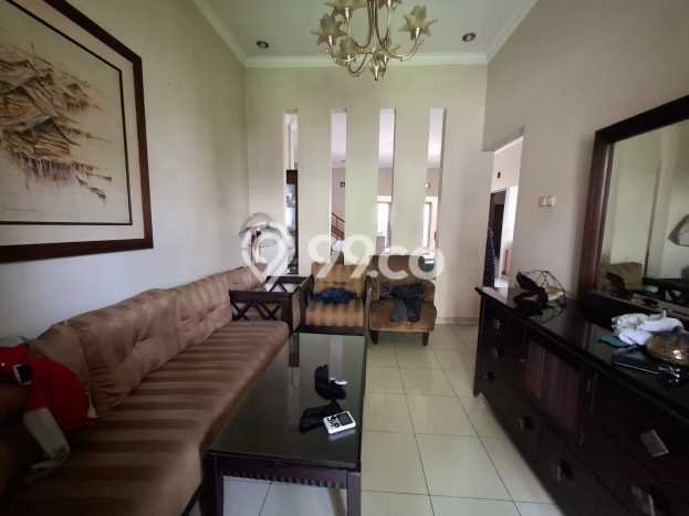 Siap Huni Rumah Mewah 4 Kamar di Batununggal Dekat ke Mana Pun Siap Huni Rumah Mewah 4 Kamar di Batununggal Dekat ke Mana Pun