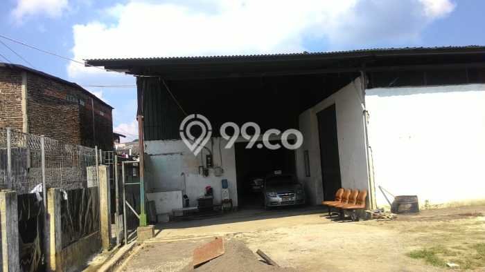 Gudang For Rent di Kiaracondong, Luas 700m², Area Bisnis, Jalan Utama Gudang For Rent di Kiaracondong, Luas 700m², Area Bisnis, Jalan Utama