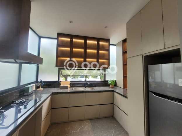 Kesempatan Investasi LT 168m² / LB 130m² di Kota Baru Parahyangan, Dekat Pusat Kota, Bandung Kesempatan Investasi LT 168m² / LB 130m² di Kota Baru Parahyangan, Dekat Pusat Kota, Bandung