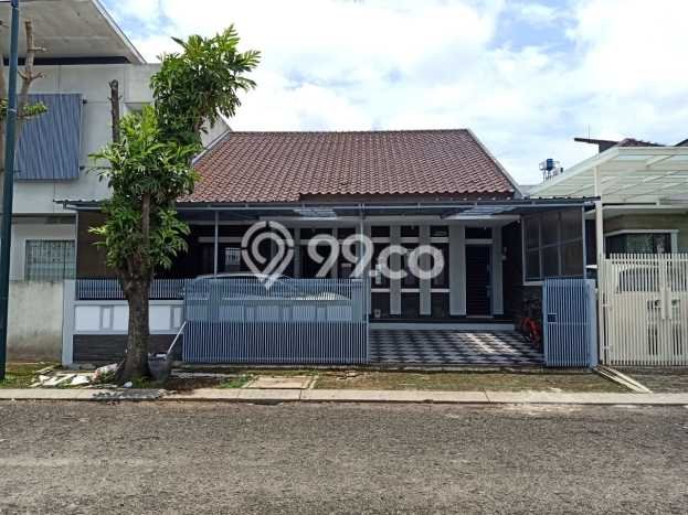 Rumah 3 KT 2 KM Fasilitas Gym di , Bandung Rumah 3 KT 2 KM Fasilitas Gym di , Bandung