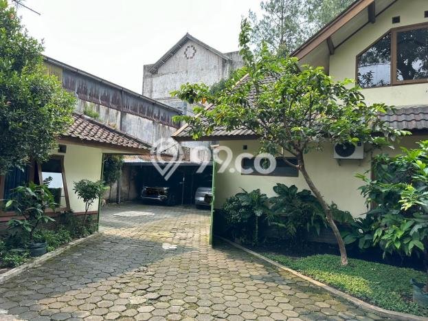 Rumah Luxury Modern Siap Huni di sudirman Bandung Rumah Luxury Modern Siap Huni di sudirman Bandung