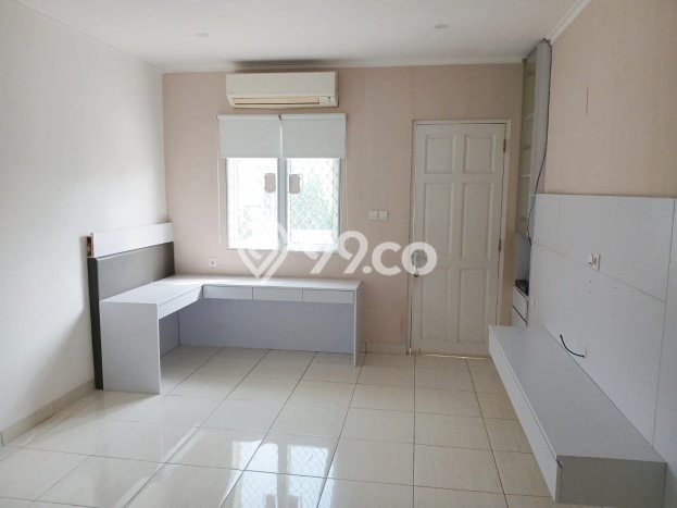 Dijual Rumah Mewah Megah Dengan View Eksklusif di Semanan, Jakarta Barat Dijual Rumah Mewah Megah Dengan View Eksklusif di Semanan, Jakarta Barat