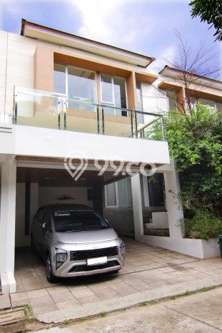 Rumah Elit Modern Tanpa Renovasi di Kalideres Jakarta Barat Rumah Elit Modern Tanpa Renovasi di Kalideres Jakarta Barat
