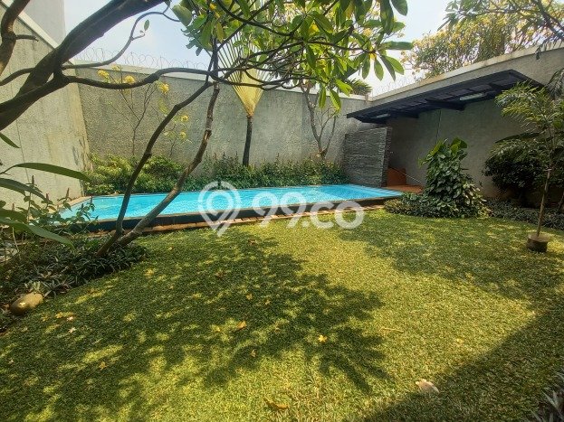 Sewa Rumah Nyaman di Cipete LT 750m2 / LB 550m2 Siap Huni Sewa Rumah Nyaman di Cipete LT 750m2 / LB 550m2 Siap Huni