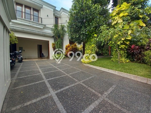 Hunian Kondisi Baik Disewakan di Cipete, Jakarta Selatan LT 1100m2, LB 850m2 Hunian Kondisi Baik Disewakan di Cipete, Jakarta Selatan LT 1100m2, LB 850m2