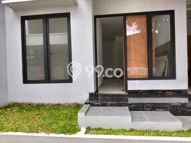 Jual Rumah Luas Elegan Dengan View Cantik di Condet, Jakarta Timur Jual Rumah Luas Elegan Dengan View Cantik di Condet, Jakarta Timur