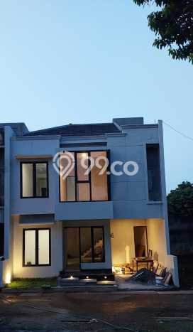 Jual Rumah Luas Elegan Dengan View Cantik di Condet, Jakarta Timur Jual Rumah Luas Elegan Dengan View Cantik di Condet, Jakarta Timur