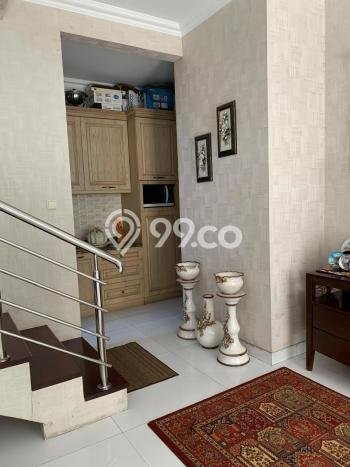 Dijual Rumah Mewah Megah Dengan View Eksklusif di Cinere, Jakarta Selatan Dijual Rumah Mewah Megah Dengan View Eksklusif di Cinere, Jakarta Selatan