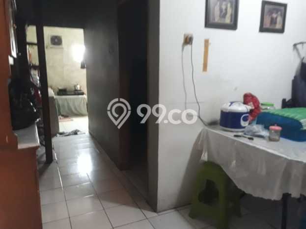 Hunian Strategis 3 KT LB 108m2 Kondisi Bagus di Lenteng Agung Hunian Strategis 3 KT LB 108m2 Kondisi Bagus di Lenteng Agung