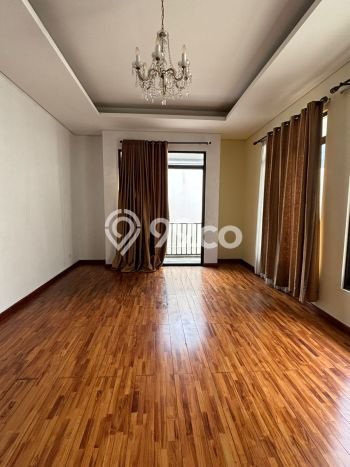 Jarang Ada! Rumah Kontrakan 5 Kamar Bagus Siap Huni Lebak Bulus Jarang Ada! Rumah Kontrakan 5 Kamar Bagus Siap Huni Lebak Bulus