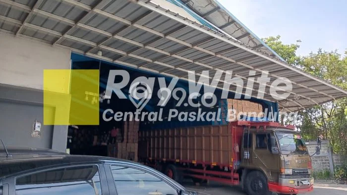 Disewakan Gudang di , Luas 900m2m², Kawasan Berkembang Disewakan Gudang di , Luas 900m2m², Kawasan Berkembang
