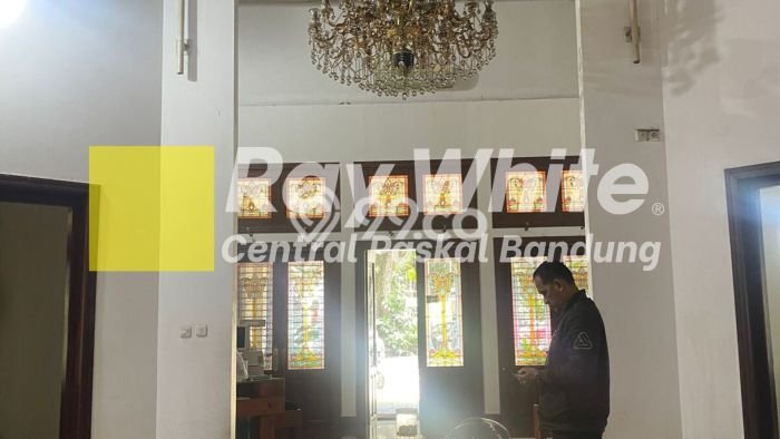 Dijual Rumah Mewah Elegan Dengan View Cantik di Riau, Bandung Dijual Rumah Mewah Elegan Dengan View Cantik di Riau, Bandung