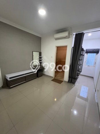 Ready to Use! Premium House LT 180m2 Desain Modern di Singgasana Ready to Use! Premium House LT 180m2 Desain Modern di Singgasana