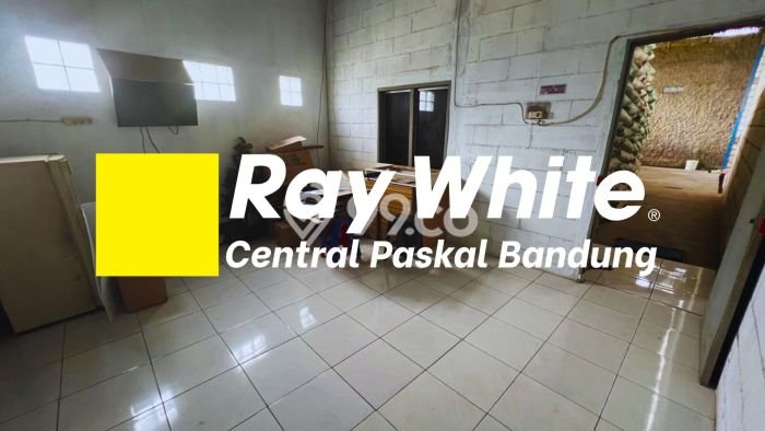 LOKASI PREMIUM! Gudang Kawasan Niaga di Taman Kopo Indah, Luas 486m², Siap Operasional LOKASI PREMIUM! Gudang Kawasan Niaga di Taman Kopo Indah, Luas 486m², Siap Operasional