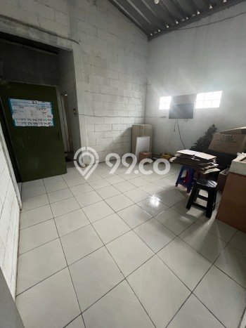 LOKASI PREMIUM! Gudang Kawasan Niaga di Taman Kopo Indah, Luas 486m², Siap Operasional LOKASI PREMIUM! Gudang Kawasan Niaga di Taman Kopo Indah, Luas 486m², Siap Operasional