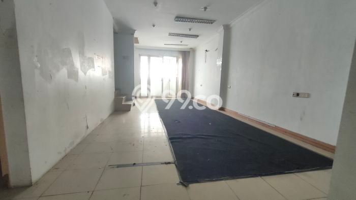 Disewakan Ruko di Kawasan Ramai Roxy Luas 400m2 Disewakan Ruko di Kawasan Ramai Roxy Luas 400m2