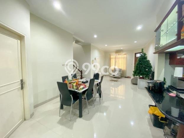 Hunian Mewah LB 250m2 Siap Pakai Desain Elegan di Tomang, Jakarta Barat Hunian Mewah LB 250m2 Siap Pakai Desain Elegan di Tomang, Jakarta Barat