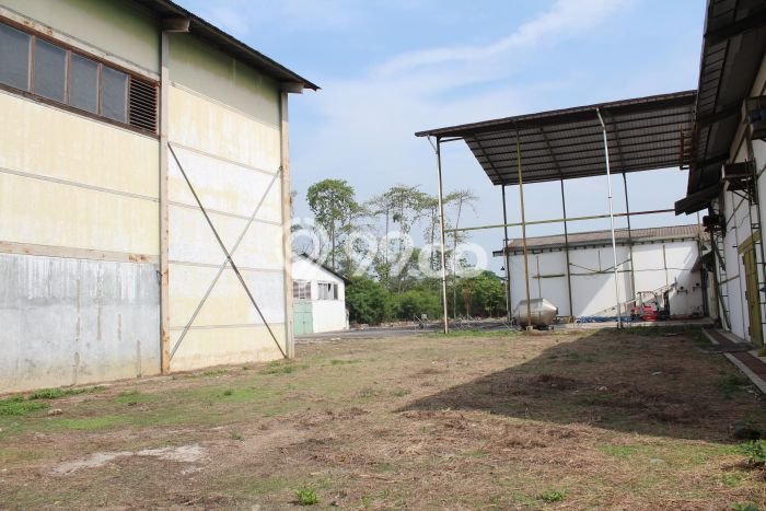 Unit Pabrik Dijual di Karawang Timur Karawang Luas Bangunan 5594m2 Unit Pabrik Dijual di Karawang Timur Karawang Luas Bangunan 5594m2