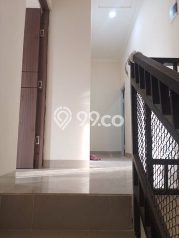 Rumah Strategis Modern Lb 80m2 di Cimanggis, Depok Rumah Strategis Modern Lb 80m2 di Cimanggis, Depok