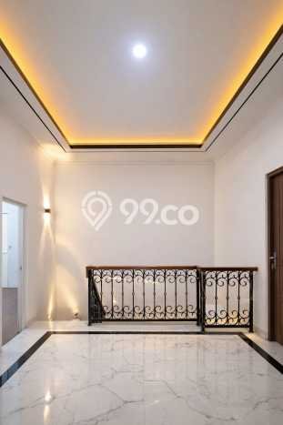 Jual Rumah Strategis Bagus Punya 3 KT di Pasar Minggu Jakarta Selatan SHM Jual Rumah Strategis Bagus Punya 3 KT di Pasar Minggu Jakarta Selatan SHM