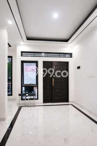 Jual Rumah Strategis Bagus Punya 3 KT di Pasar Minggu Jakarta Selatan SHM Jual Rumah Strategis Bagus Punya 3 KT di Pasar Minggu Jakarta Selatan SHM