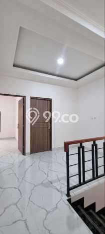 Dijual Rumah 3 Kamar Lokasi Strategis Nyaman dan Strategis di Pasar Rebo Dijual Rumah 3 Kamar Lokasi Strategis Nyaman dan Strategis di Pasar Rebo