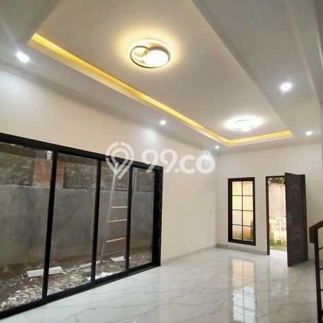 Rumah Strategis Minimalis Lb 72m2 di Pasar Minggu, Jakarta Selatan Rumah Strategis Minimalis Lb 72m2 di Pasar Minggu, Jakarta Selatan