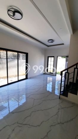 Jual Rumah Eksklusif 3 KT di Lenteng Agung, Jakarta Selatan Jual Rumah Eksklusif 3 KT di Lenteng Agung, Jakarta Selatan