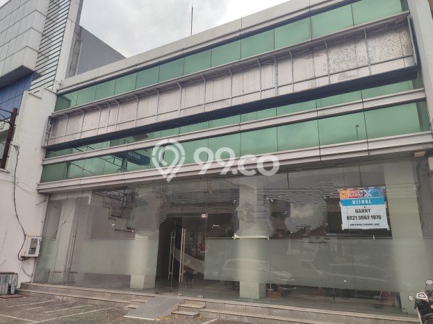FOR SALE! Kantor di Semarang Barat Semarang, LT 730m2, LB 672m2 FOR SALE! Kantor di Semarang Barat Semarang, LT 730m2, LB 672m2