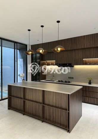 Properti Mewah 4 Kamar Tidur Akses Strategis di Gatot Subroto, Denpasar Properti Mewah 4 Kamar Tidur Akses Strategis di Gatot Subroto, Denpasar